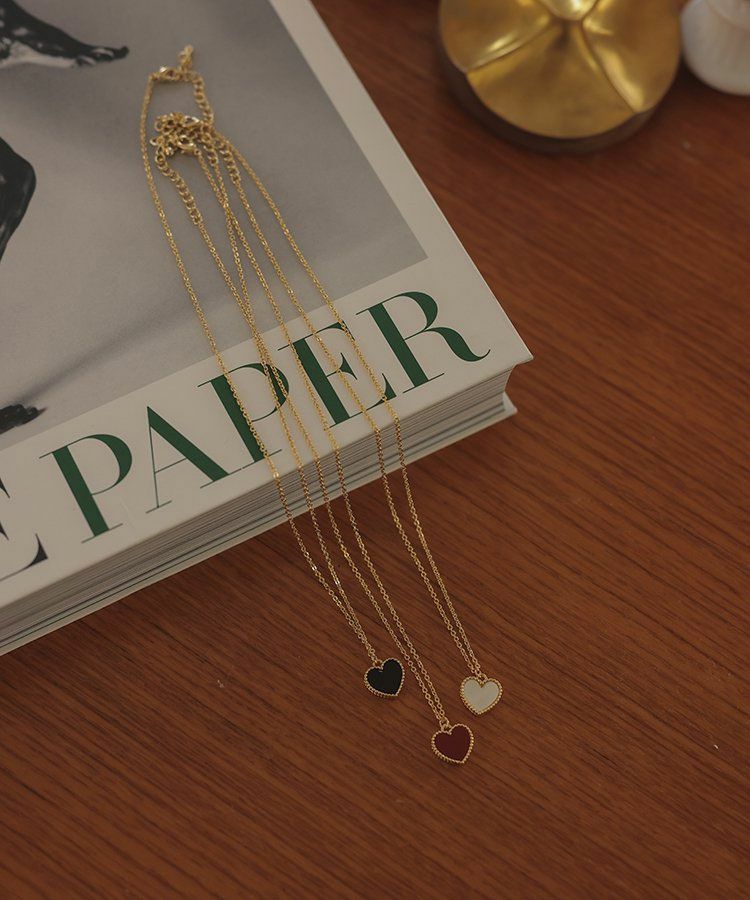 カラーハートネックレス