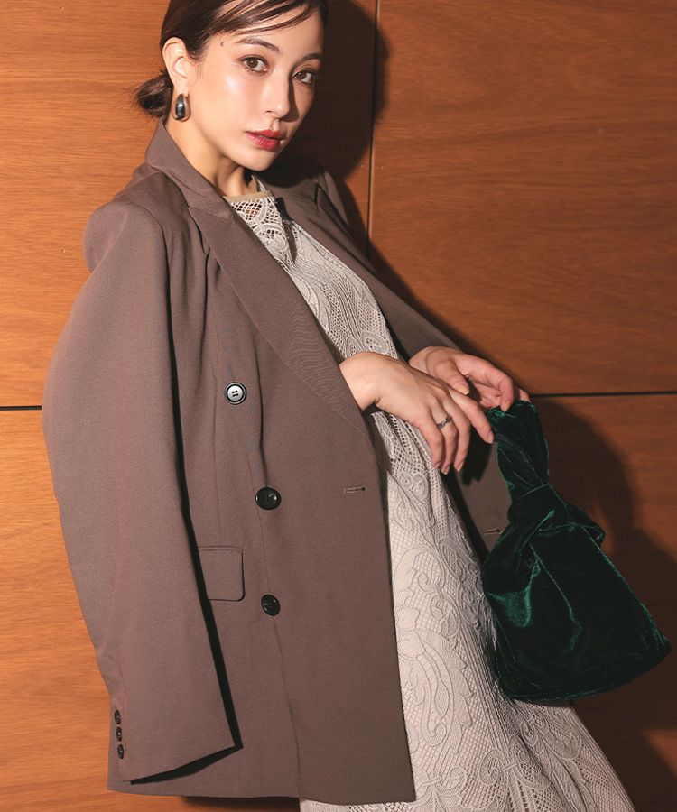 peaked lapel jacket