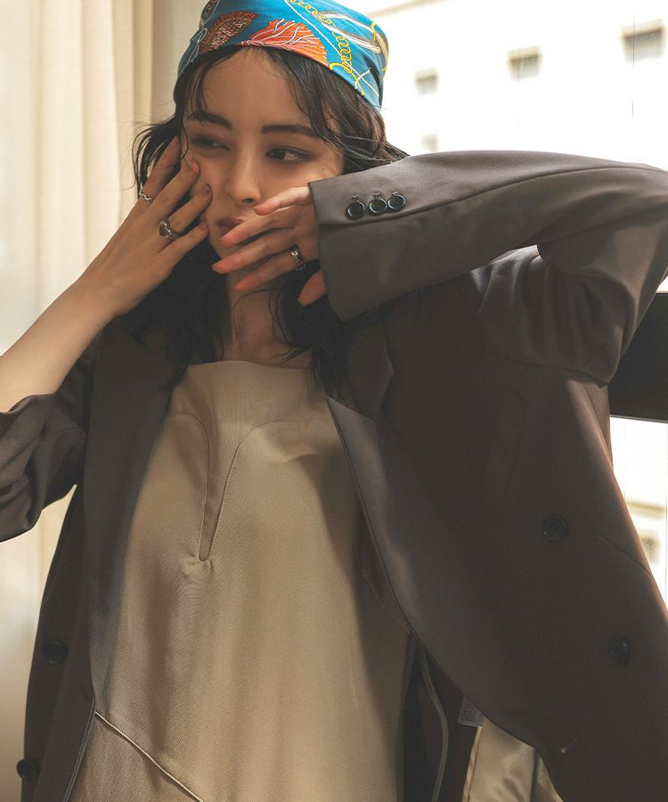 【ANDRESD】cutting curve dress ベージュ　S cutting curve dress カッティングカーブドレス（ドレス