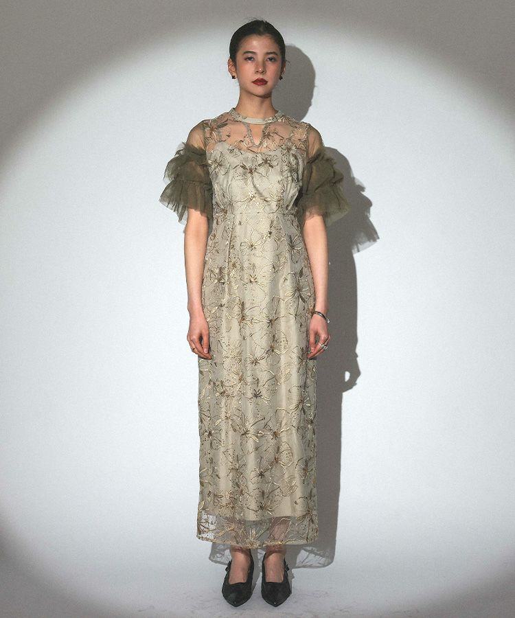 key neck embroidery dress