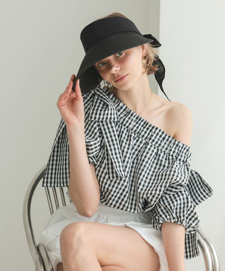 Chloe編み込みラフィアサンバイザー Chloé ラフィア製Chloé バイザー | Chloé JP
