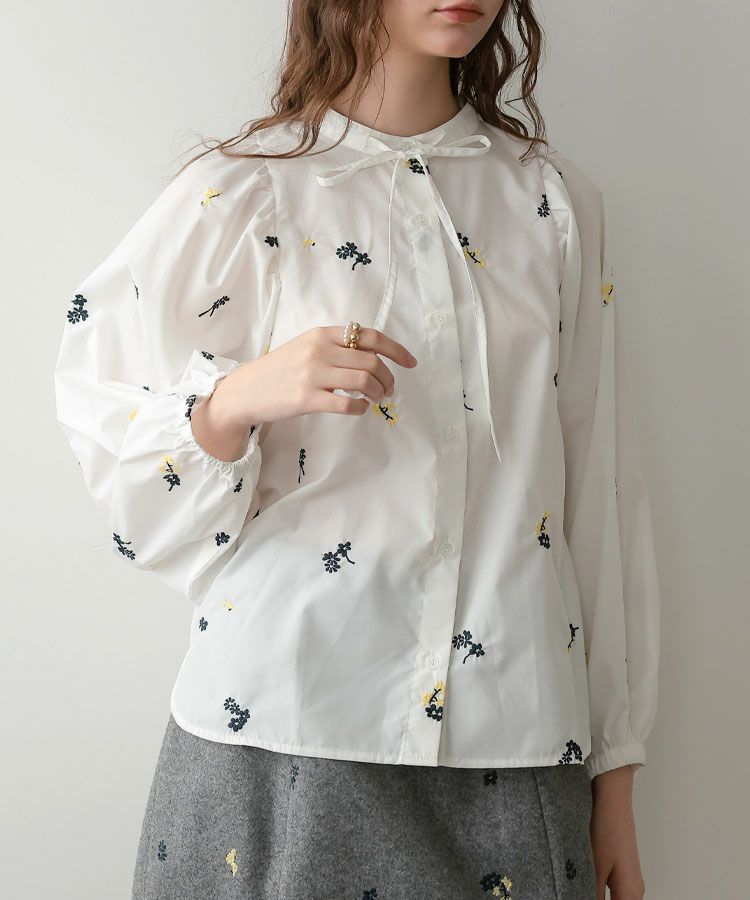 フローレットブラウス