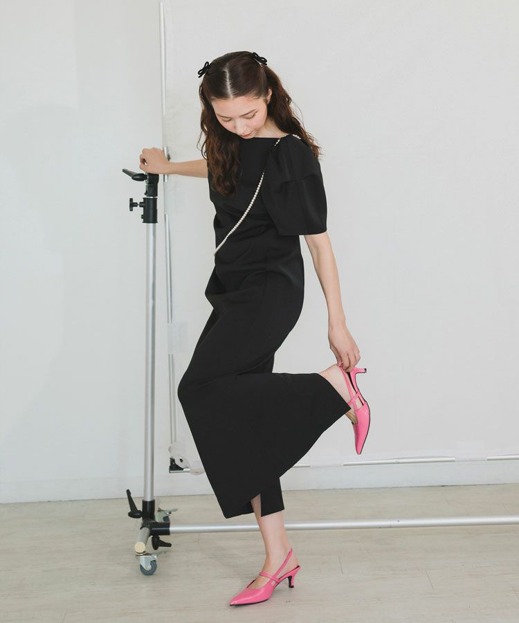 lace arm drepe dress